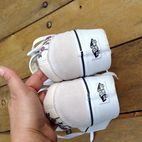 Vans Old Skool Floral Embroidery Chunky Platform Shoes Size 5.5 - Picture 4 of 10